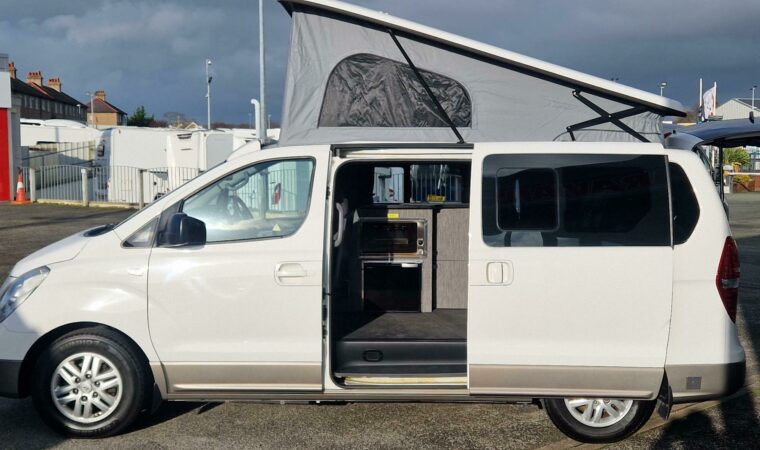 Hyundai i800 102018 Hyundai i800 Camper for sale