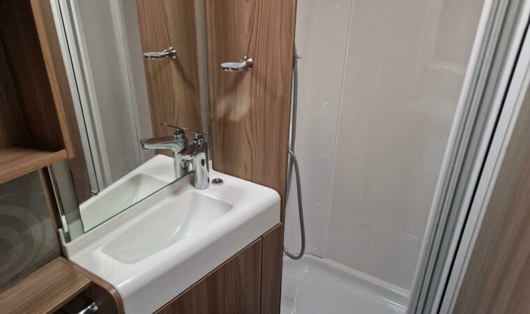 2016 Swift Conqueror 580 for sale