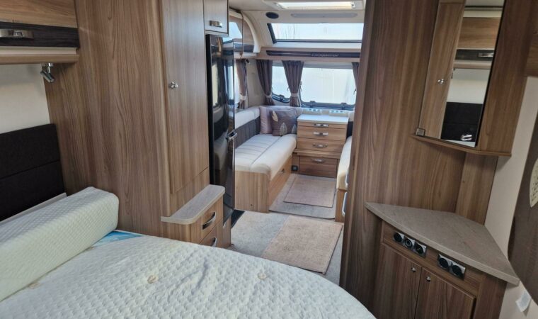 2016 Swift Conqueror 580 for sale