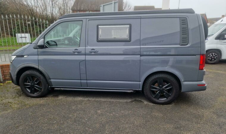 VOLKSWAGEN TRANSPORTER T30 H-LINE TDI S-A 4motion camper for sale