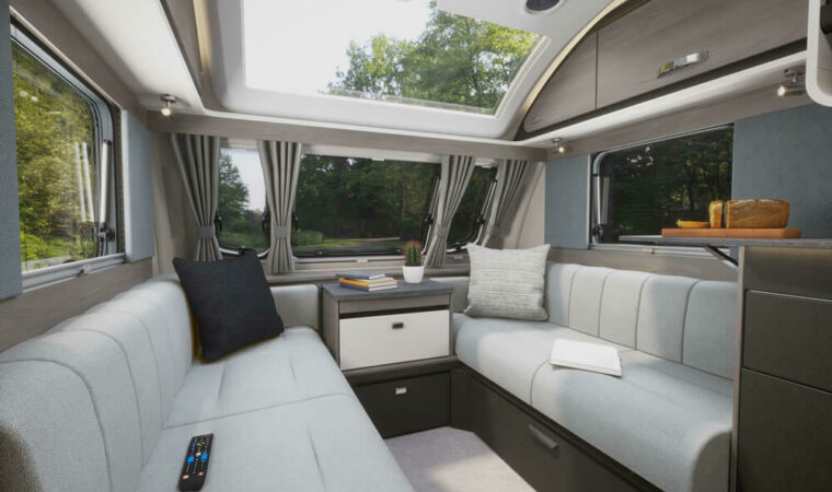 2026 Swift Challenger 580