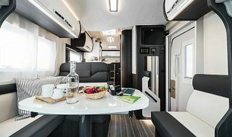 Roller team zefiro 665 threeways motorhomes north wales