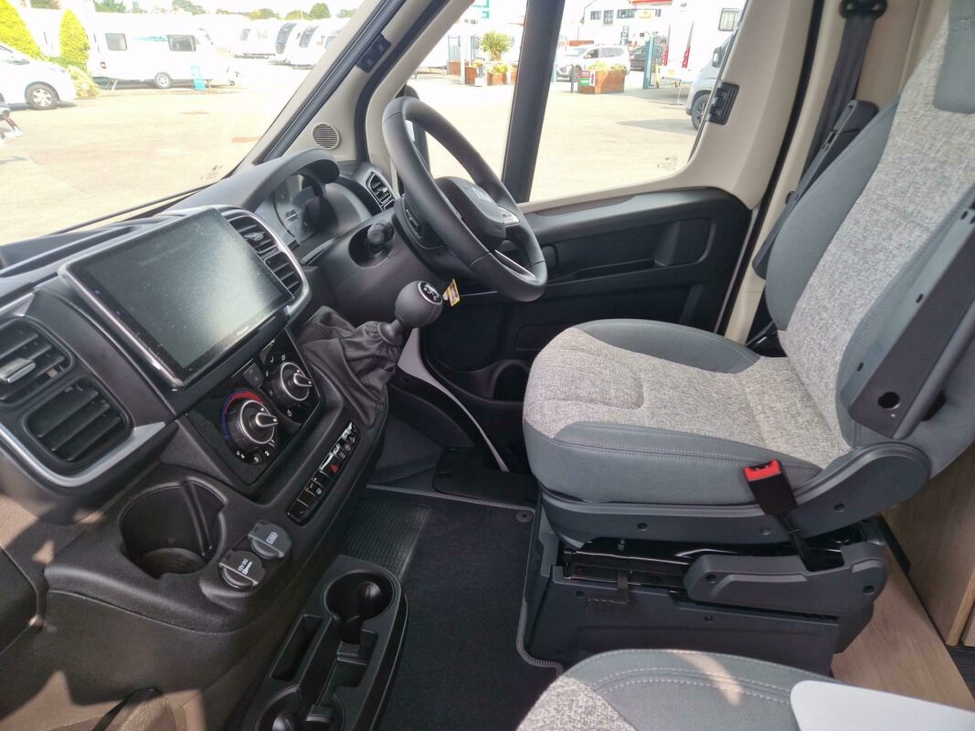 2025 Autotrail Expedition C72 for sale