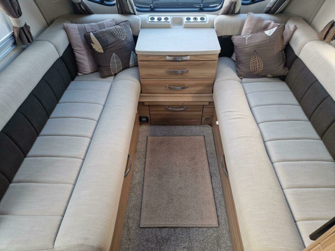 2016 Swift Conqueror 580 for sale