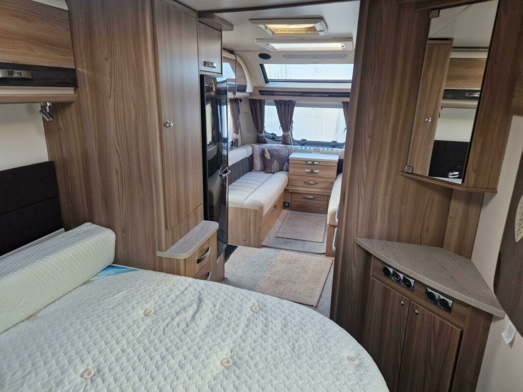 2016 Swift Conqueror 580 for sale