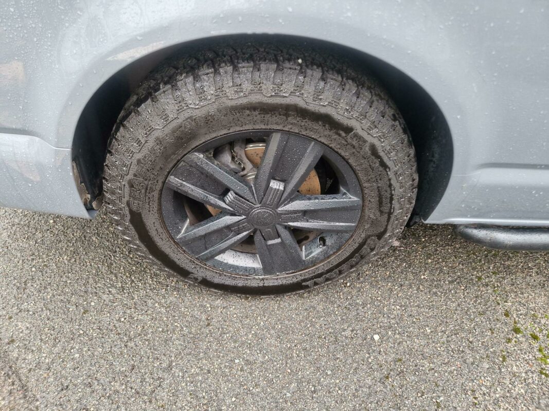 VOLKSWAGEN TRANSPORTER T30 H-LINE TDI S-A 4motion camper for sale