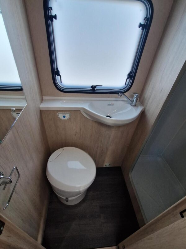 2022 Autotrail Expedition C72 AUTO for sale