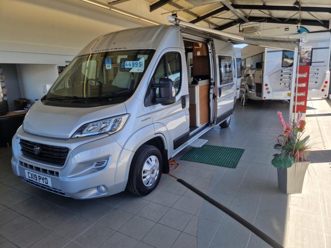 2019 AutoTrail T670 FOR SALE