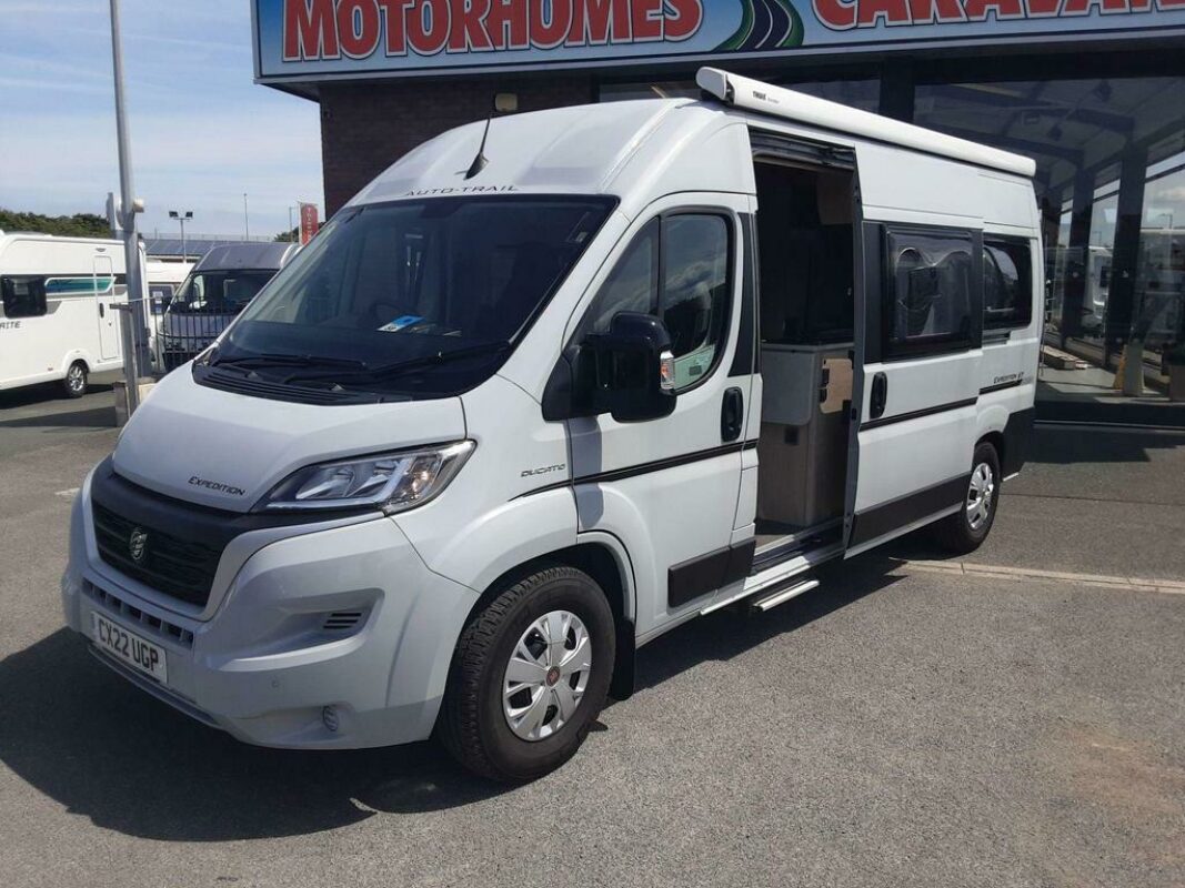 2022 Autotrail Expedition 67 for sale