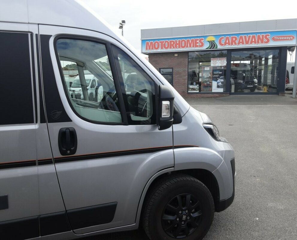 2025 Autotrail Expedition 66