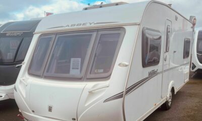 2008 Abbey Vogue 495