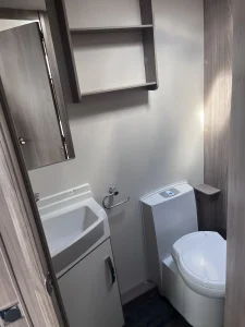 9_1786636983