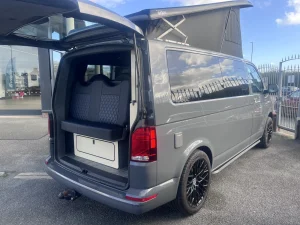 vw208_1793109861